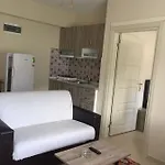 Yildiz Apart