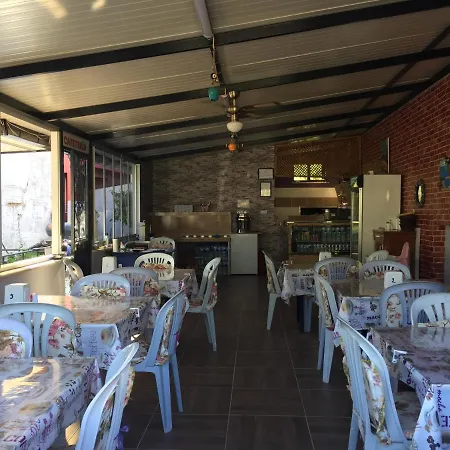 Yıldız Apart Oda ve Kahvaltı Erdek