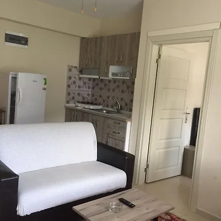 Yildiz Apart