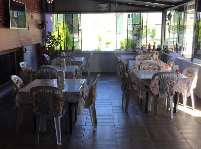 Couette-café Yildiz Apart *